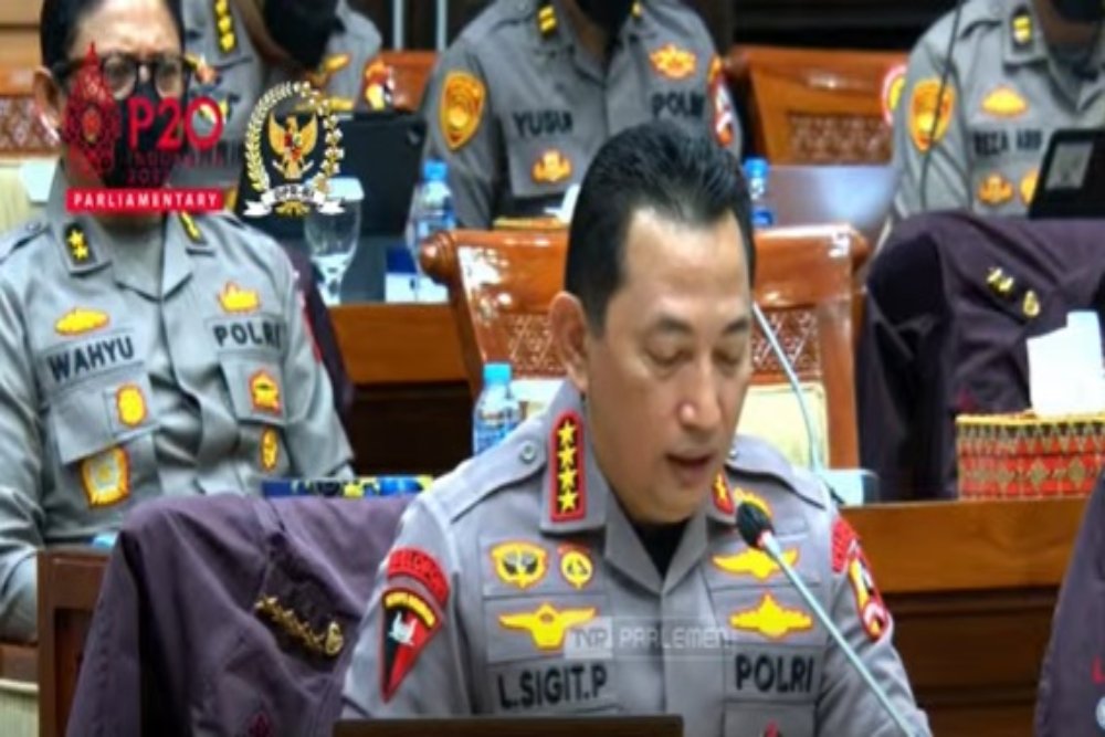Kapolri Jenderal Pol Listyo Sigit Prabowo membawa Timsus kasus pembunuhan Brgadir J ke Komisi II DPR RI dalam rapat dengar pendapat (RDP) yang berlangsung hari ini, Rabu (24/8/2022). JIBI/Bisnis-Nancy Junita