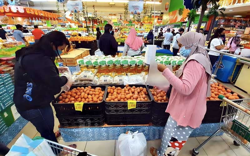  Harga Pangan Hari Ini 8 Oktober: Minyak Goreng dan Cabai Kembali Naik