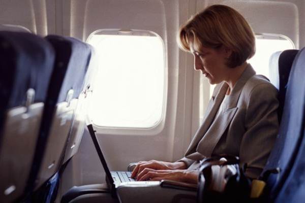  Jangan Panik saat Laptop Kena Air, Ini Cara Atasinya Agar Tidak Rusak