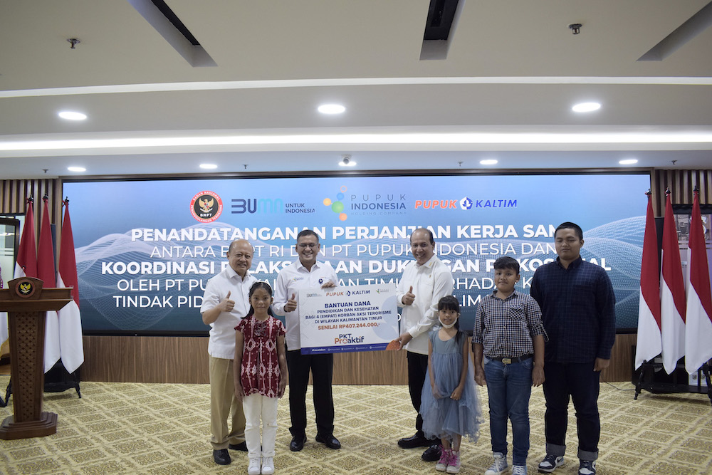  Pupuk Kaltim Bantu Pemulihan Fisik dan Psikis Korban Terorisme di Kalimantan Timur lewat Dana Bantuan Pendidikan dan Kesehatan