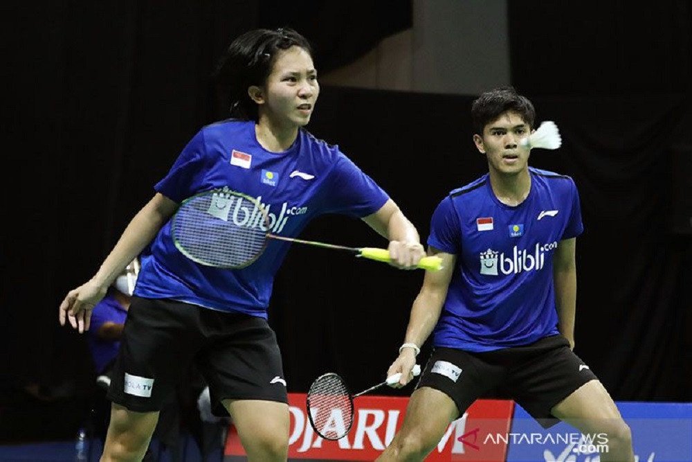 Ganda campuran Indonesia, Adnan Maulana saat berpasangan dengan Mychelle Crhystine Bandaso./Antara
