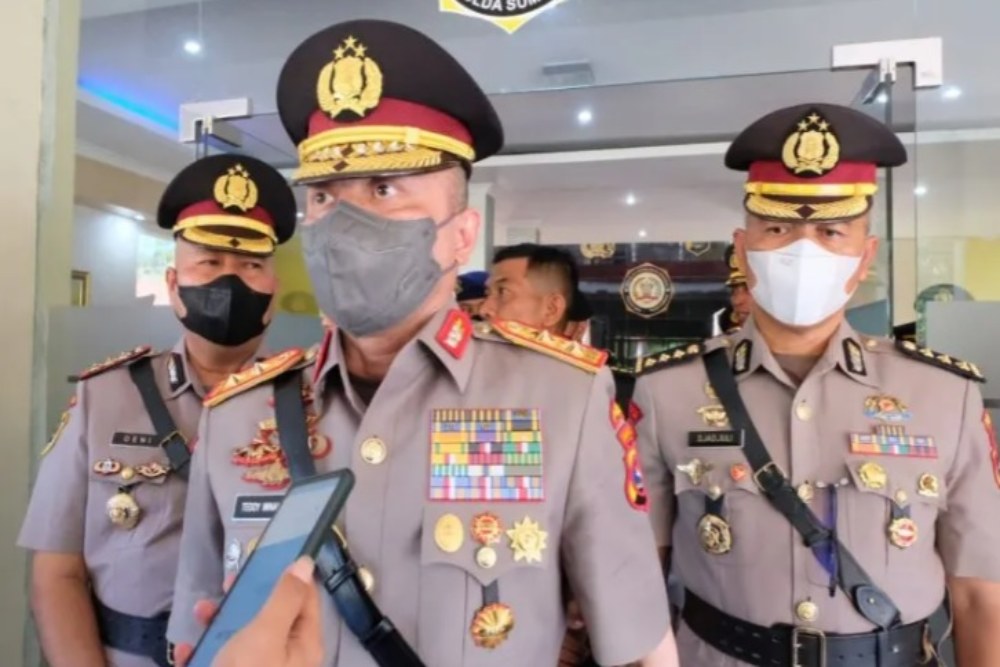  Polisi Tajir Irjen Teddy Minahasa Gantikan Nico Afinta Jabat Kapolda Jatim