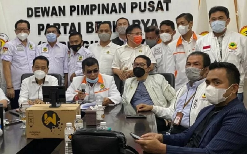  Sekjen Partai Berkarya Pilih Mundur