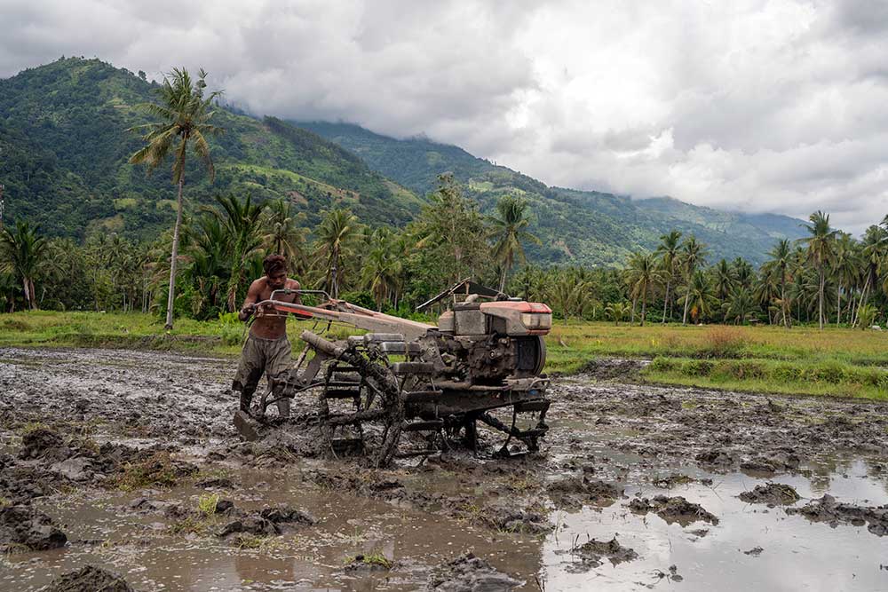  Pemprov Sulawesi Tengah Gunakan APBD Untuk Subsidi BBM Bagi Petani
