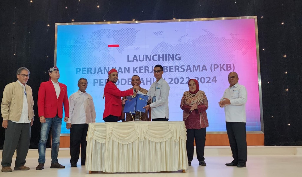  Manajemen dan Serikat Pekerja PLN Akhirnya Teken Perjanjian Kerja Bersama