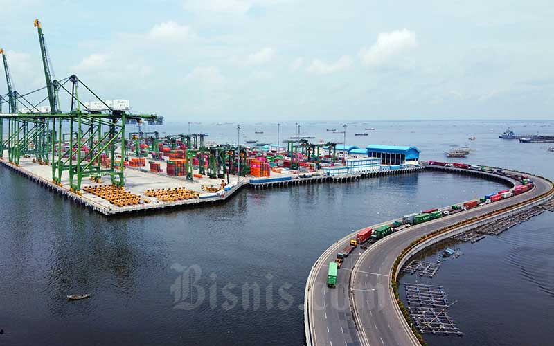  PROYEK INFRASTRUKTUR : Napas Baru Proyek Pelabuhan Kalibaru