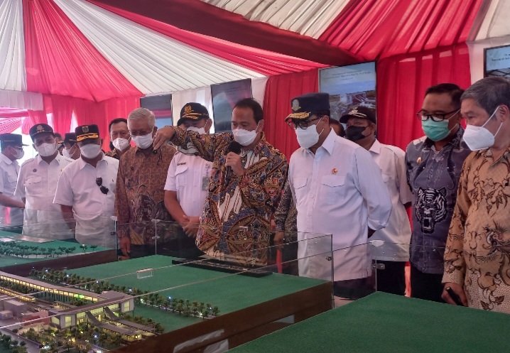 Menteri Perhubungan Budi Karya Sumadi berkunjung ke proyek Grand TOD Kota Podomoro Tenjo, Sabtu (15/10/2022). Bisnis/Afifah Rahmah