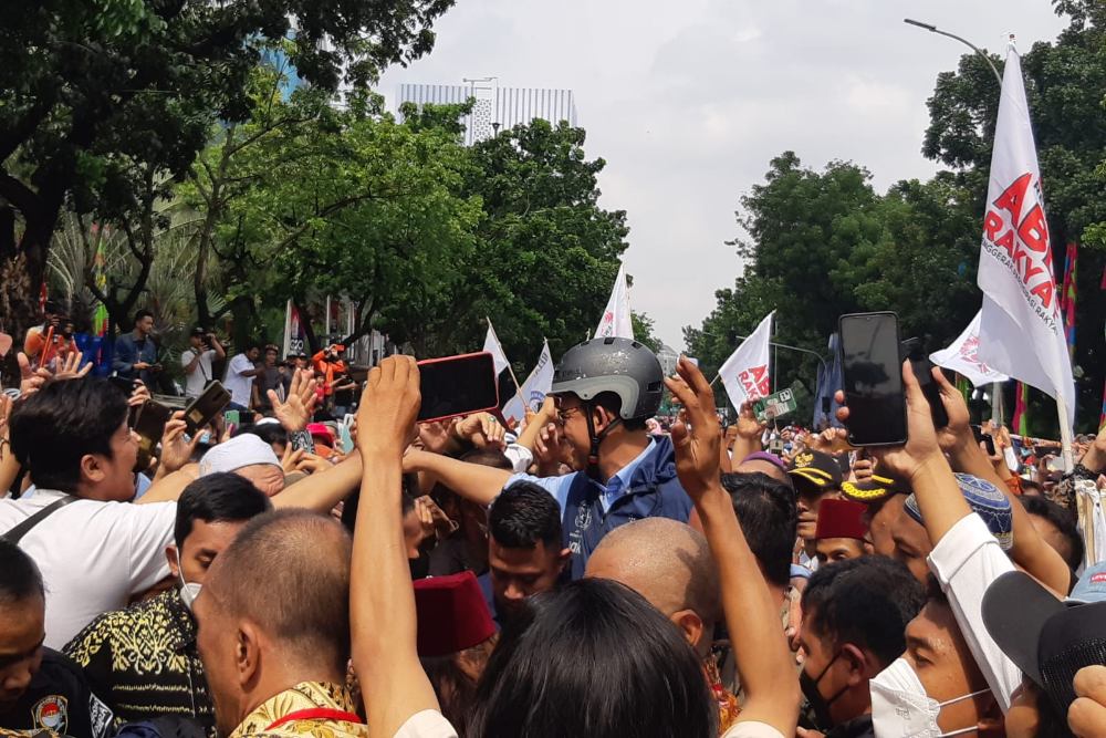  Hari Terakhir Jadi Gubernur, Warga Teriaki Anies: Presiden! Presiden!