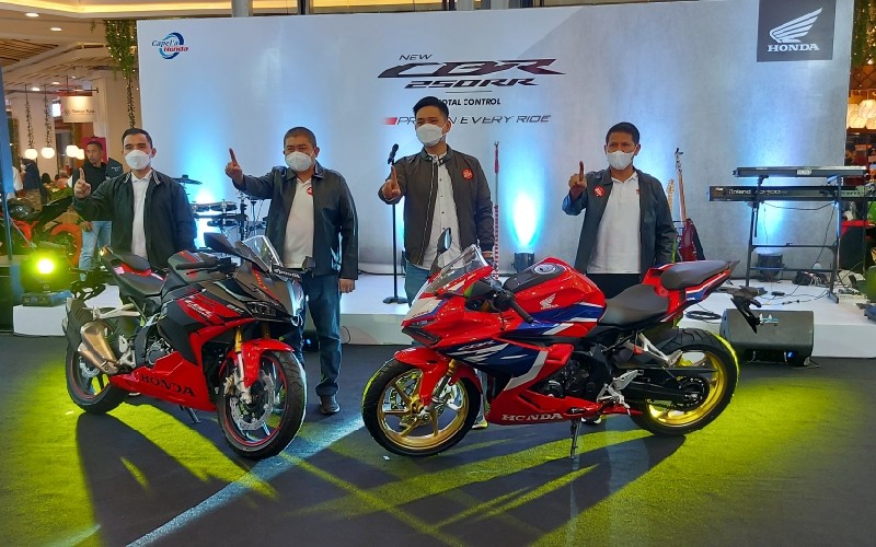  Honda Kuasai 65 Persen Pasar Motor Sport Wilayah Riau