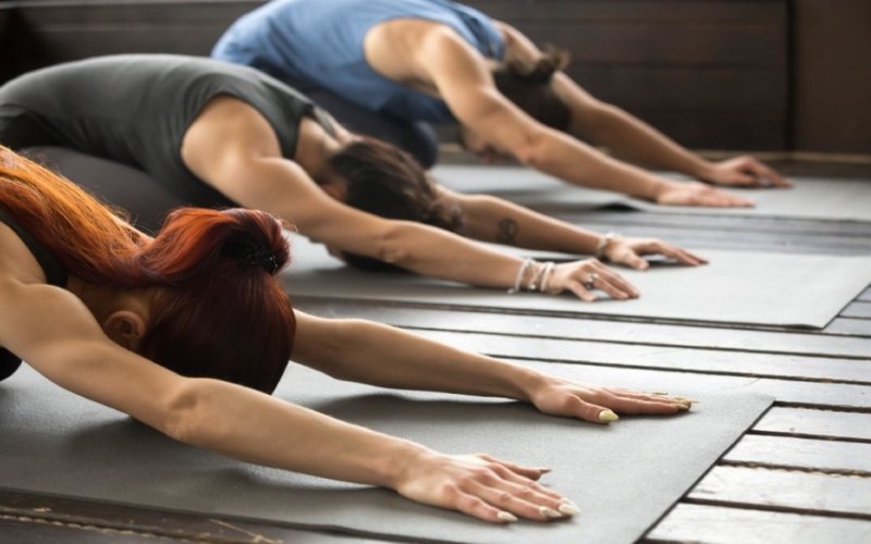 Kiat Buka Bisnis Kursus Yoga Agar Laris dan Bertahan Lama