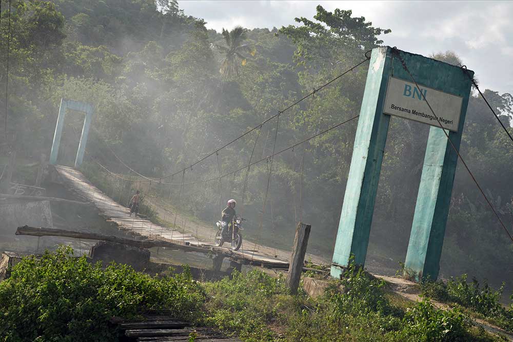  Jembatan Gantung di Konawe Hampir Roboh