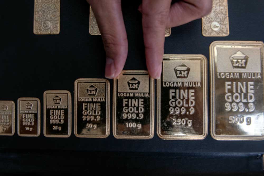 Harga Emas Hari Ini 24 Karat Antam Cek Ukuran 0 5 Gram Hingga 1 Kg