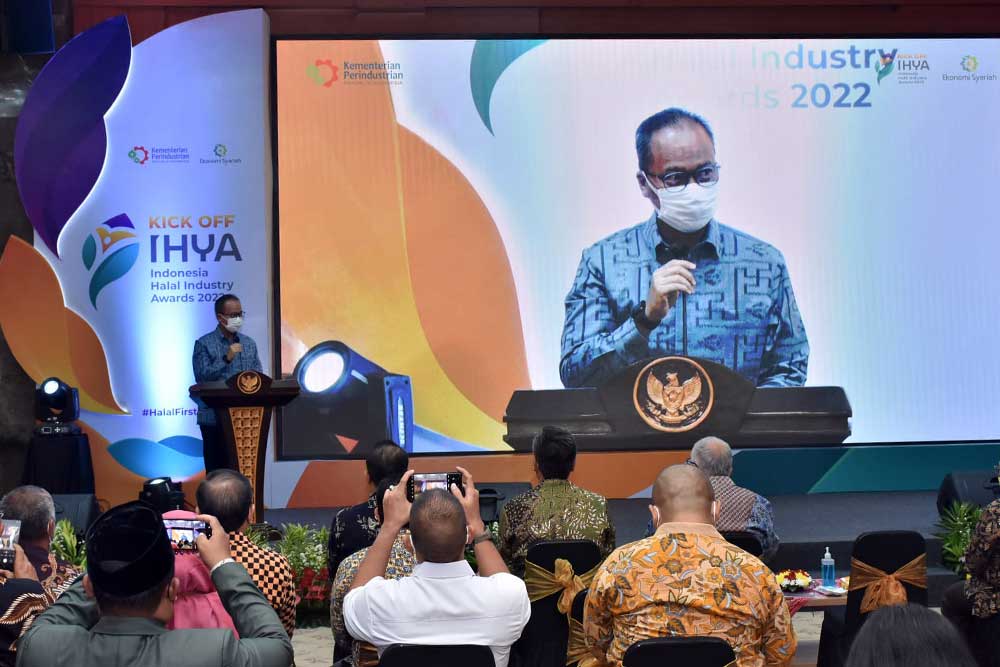 Kemenperin Gelar Indonesia Halal Industry Award (IHYA) 2022