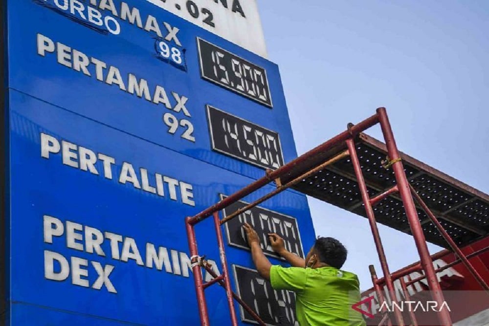 Harga Pertamax Turbo Turun Ini Daftar Harga Bbm Pertamina Hari Ini 9377