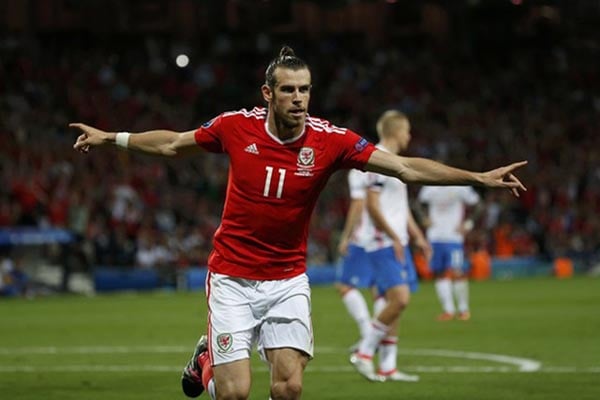 Gareth Bale dalam balutan jersey Timnas Wales/Reuters-Sergio Perez