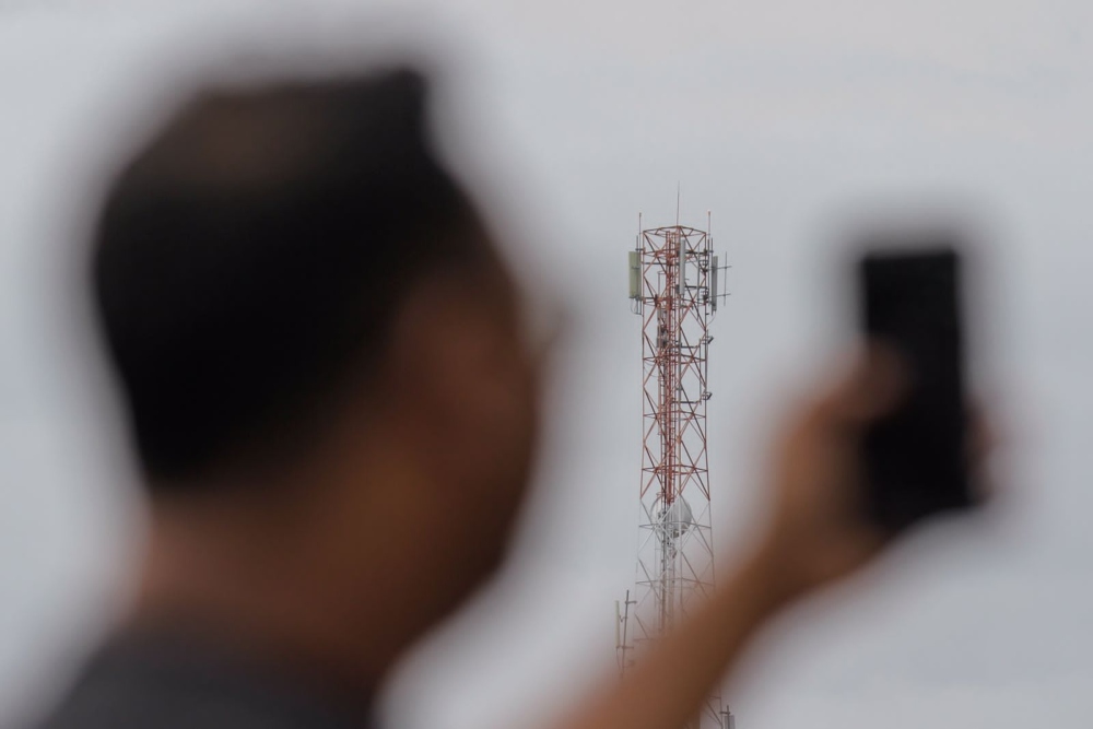 Jelajah Sinyal: Warga Desa Ngancar Manggarai Barat Belum Terjamah Internet