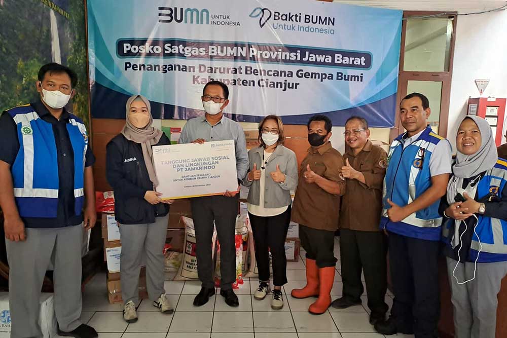  Jamkrindo Salurkan Bantuan Tanggap Darurat Gempa di Cianjur dan Sukabumi