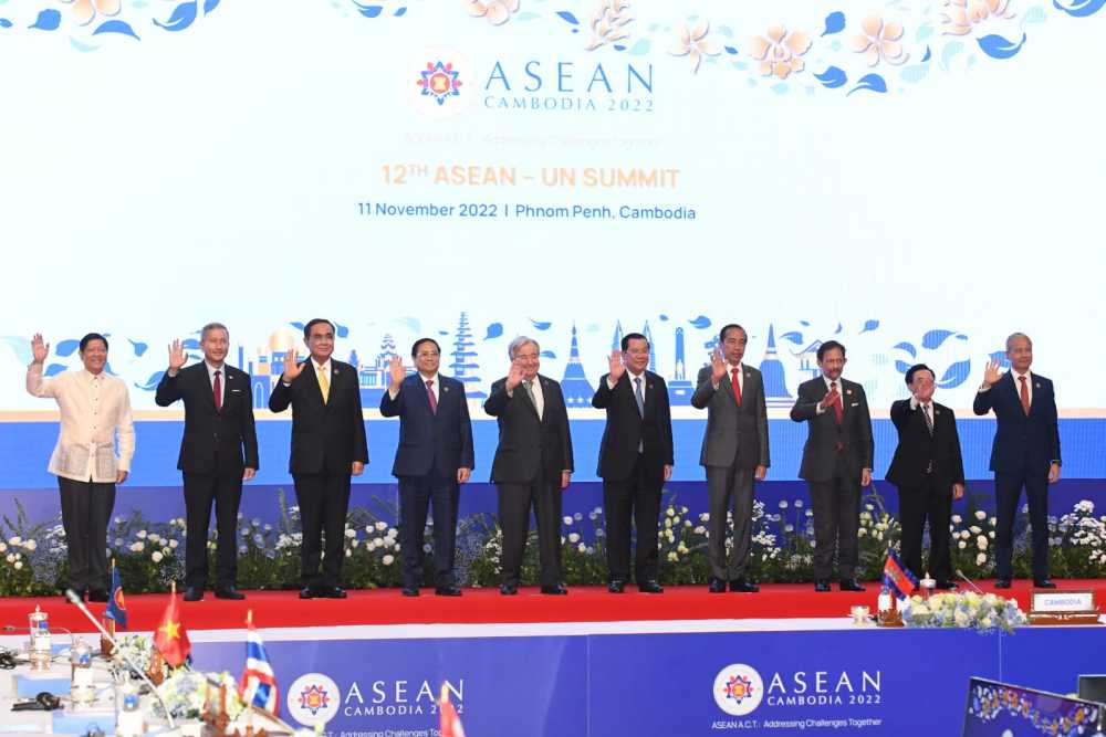 Jokowi di KTT Asean: Jaga Sentralitas hingga Penyelesaian Konflik Myanmar
