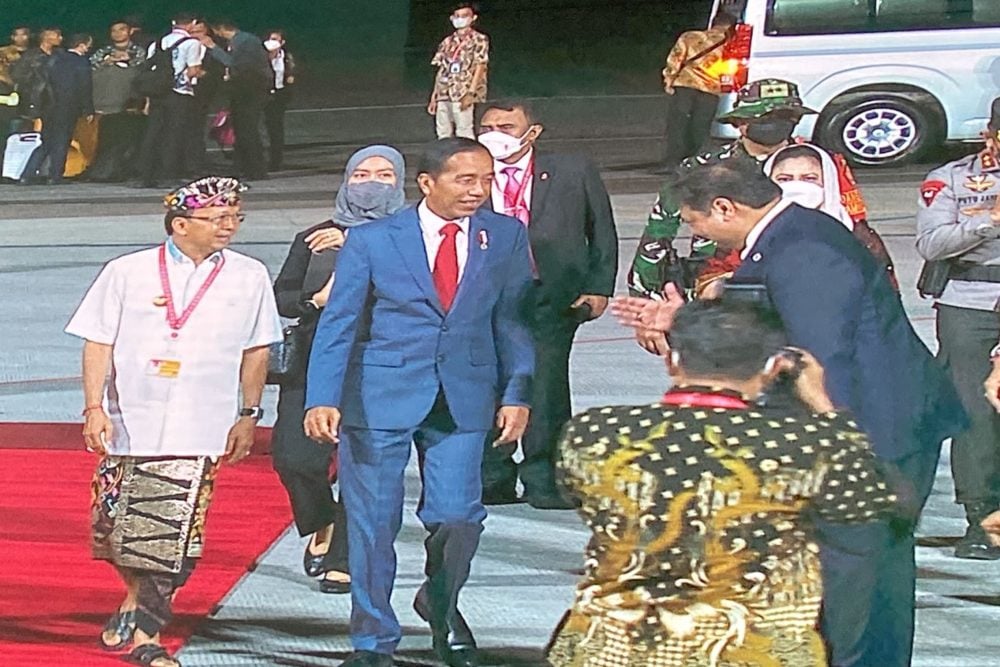  Presiden Jokowi dan Iriana Tiba di Indonesia, Siap Hadiri KTT G20