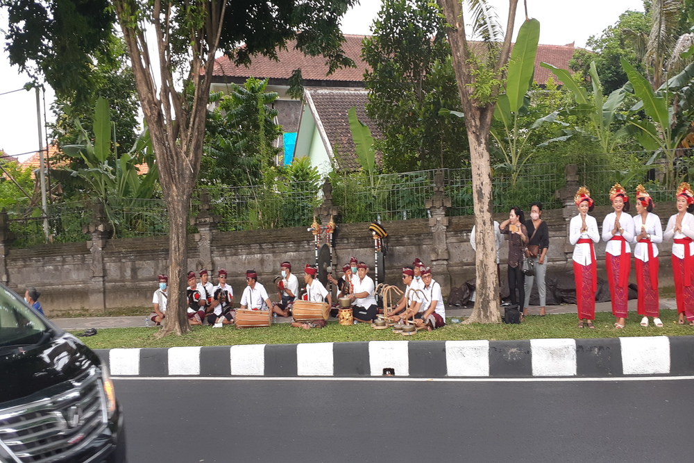  Baleganjur Gamelan Bali Sambut Kedatangan Delegasi di KTT G20