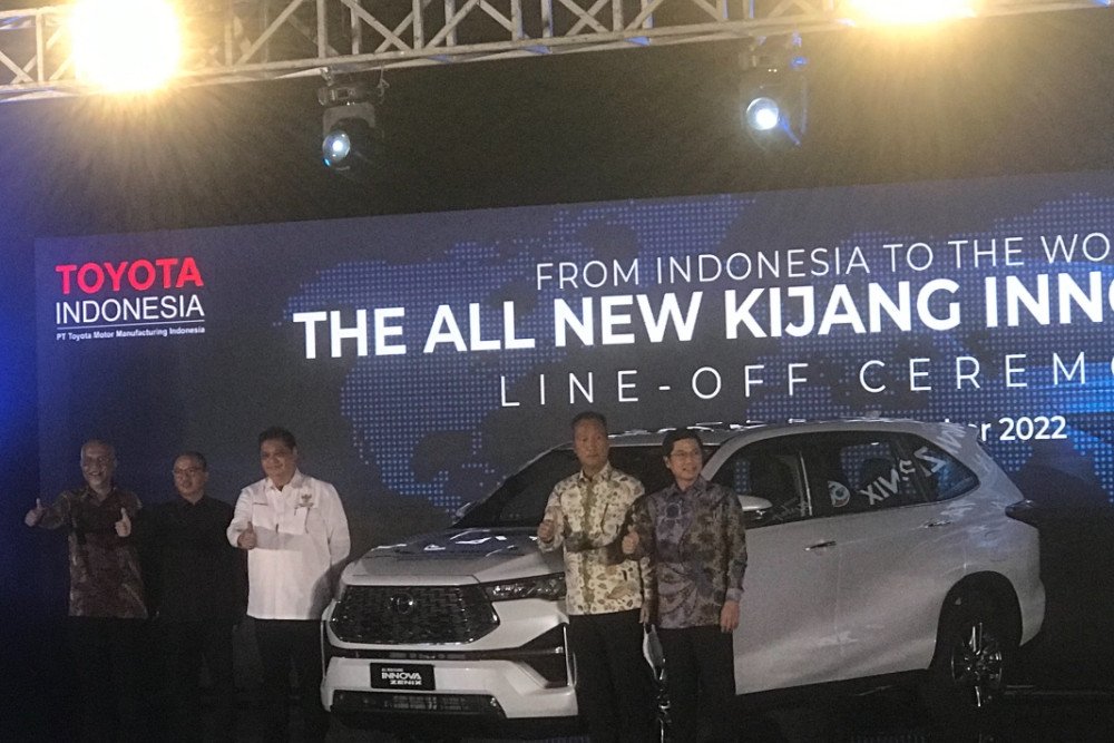  Toyota Luncurkan Innova Hybrid, Produk Lokal Pasar Global