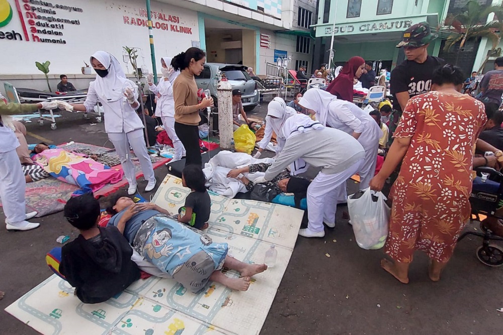  Gempa Cianjur: Warga Menunggu Kehadiran Relawan Kebencanaan dan Kesehatan