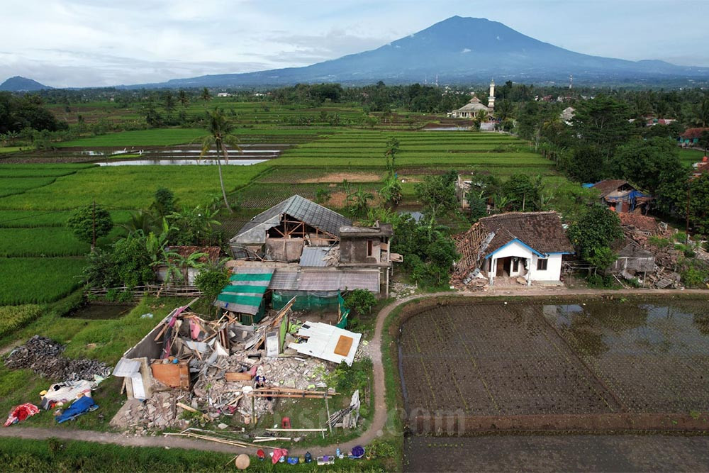  Terjadi 125 Gempa Susulan di Kabupaten Cianjur