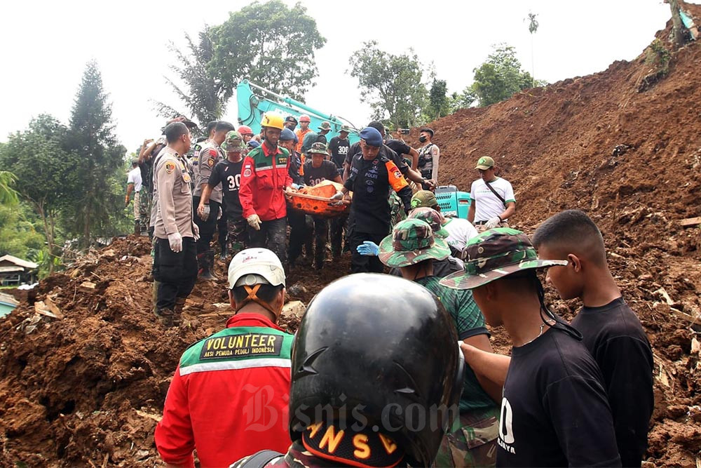  Proses Evakuasi Jenazah Korban Gempa Cianjur