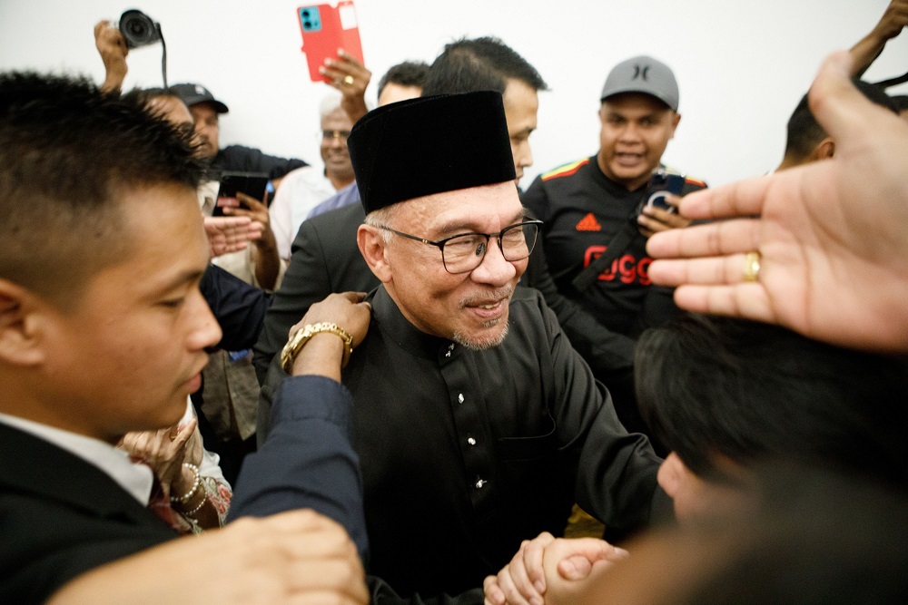 Rekam Jejak Politik Perdana Menteri Malaysia Ke-10 Anwar Ibrahim