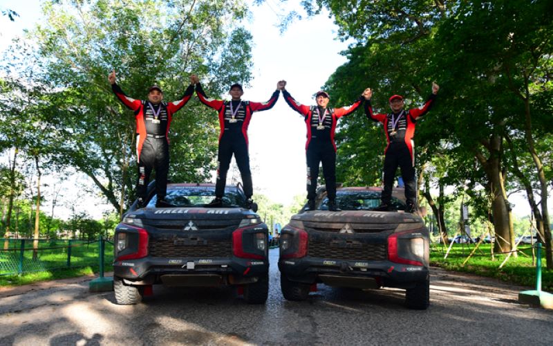  Pakai Mobil Produksi, tim Mitsubishi Ralliart Sabet Gelar Juara AXCR 2022