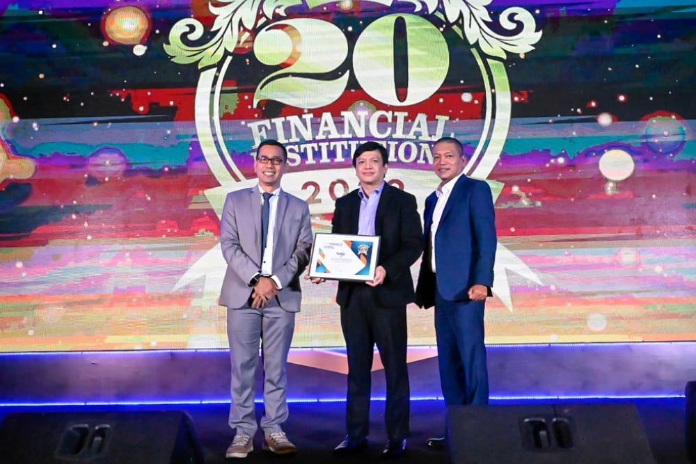 Tugu Insurance Raih Penghargaan di Top Financial Institution Awards 2022