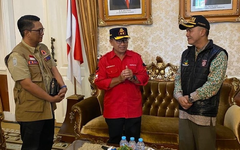 Pemprov Riau menyalurkan bantuan bagi korban gempa di Cianjur Jawa Barat. /Istimewa