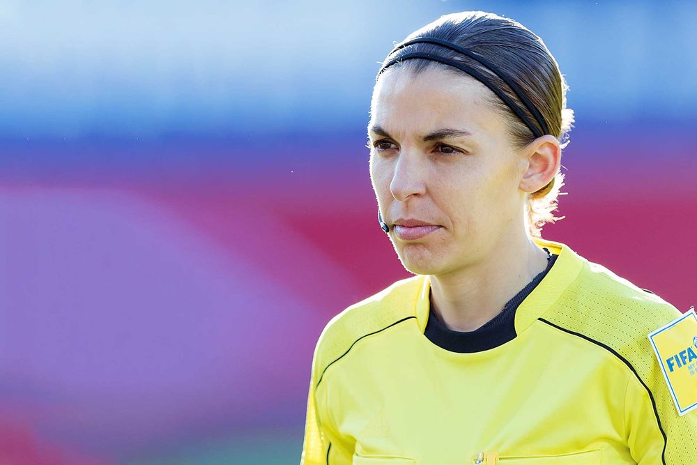 Sejarah, Stephanie Frappart Jadi Wasit Utama Wanita Pertama di Piala Dunia