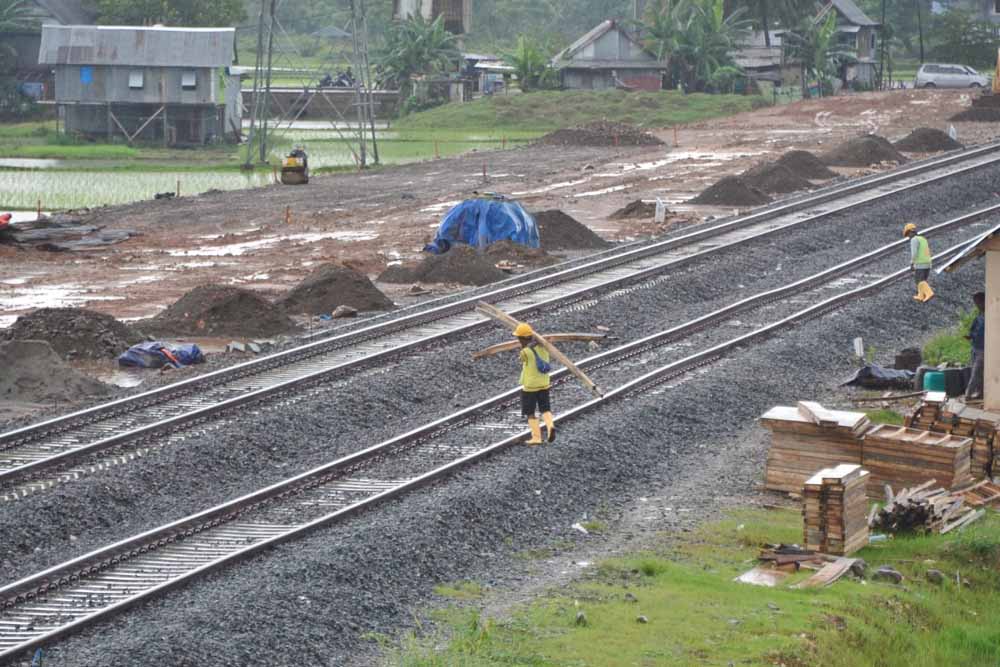  Jokowi Bakal Resmikan KA Makassar-Parepare pada Mei 2023