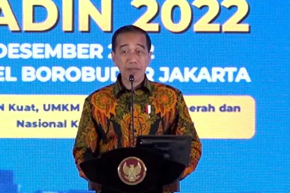  Ruangan Rapimnas Kadin Ada Nuansa Kuning, Jokowi Berseloroh Soal Golkar