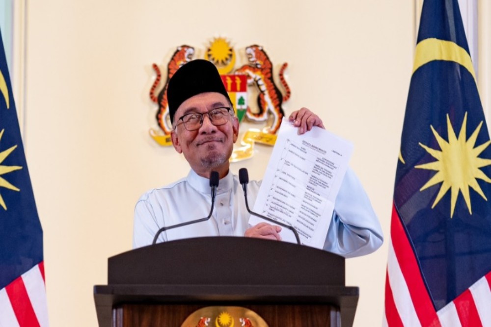 Perdama Menteri Malaysia Anwar Ibrahim mengumumkan susunan kabinet pada Jumat (2/12/2022) malam. JIBI - Bisnis/ nancy Junita @anwaribrahim