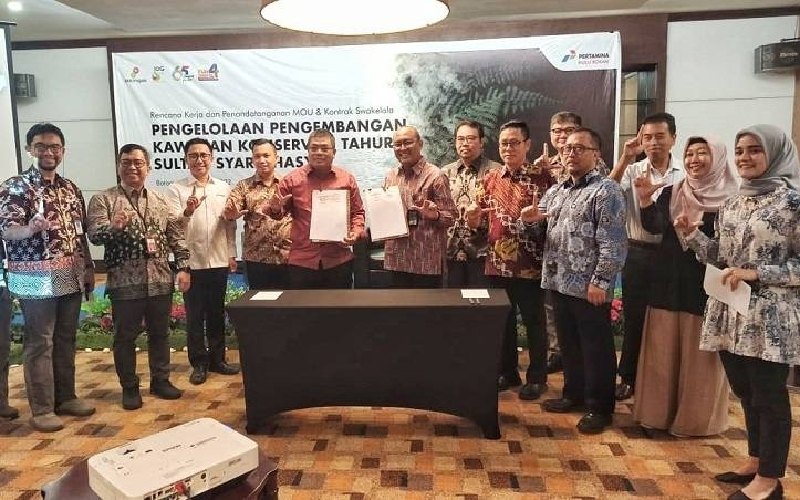  Pertamina Hulu Rokan Teken MoU Pengembangan Taman Hutan Raya SSH Riau