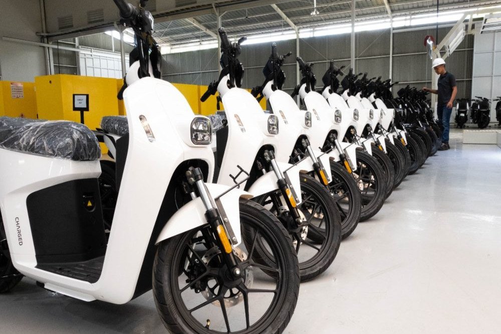  Sewa Motor Listrik Charged Rp1,65 juta per Bulan, Dapat Apa Saja?