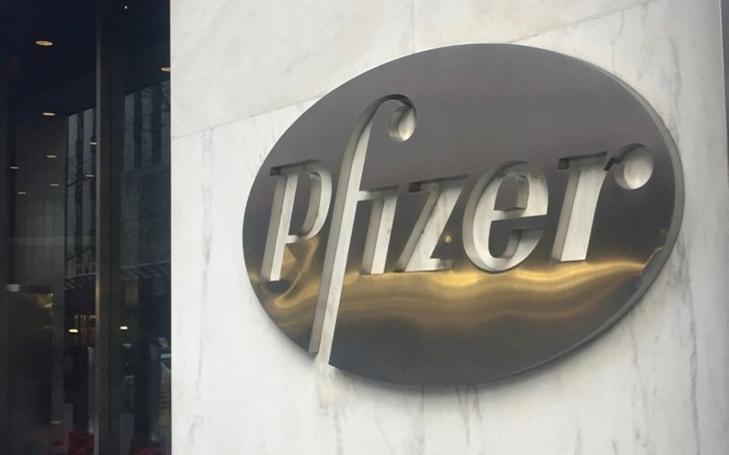 Logo perusahaan farmasi asal Amerika Serikat, Pfizer/fiercepharma