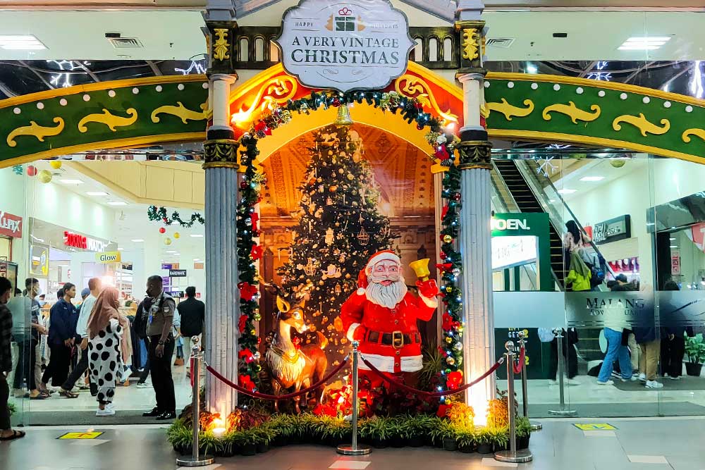  Malang Town Square Hadirkan Dekorasi Natal Dengan Konsep Christmas Village