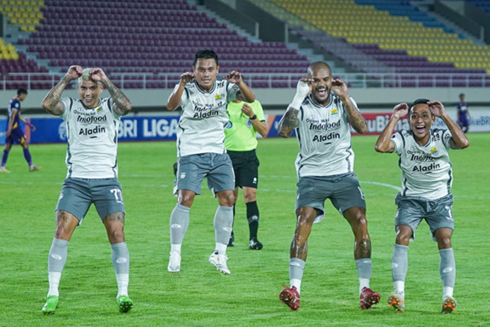  Hasil Liga 1 : Persib vs Persik 3-0, Da Silva Cetak 2 Gol