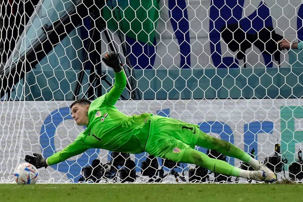  Prediksi Argentina vs Kroasia: Adu Jago Kiper, Livakovic atau Martinez?