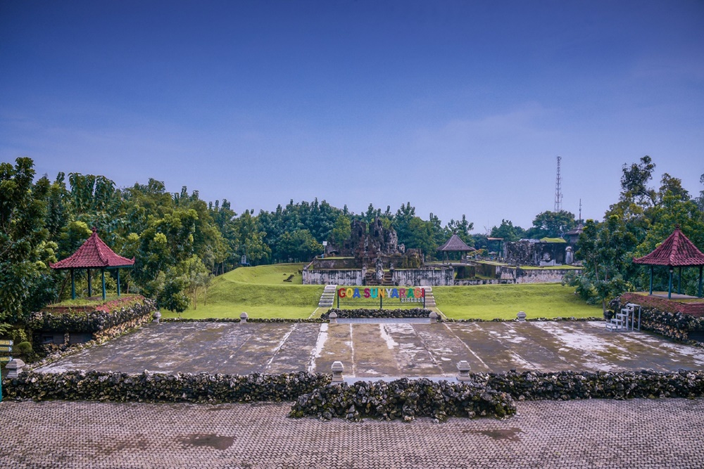 Inilah 10 Tempat Wisata Cirebon yang Lagi Hits