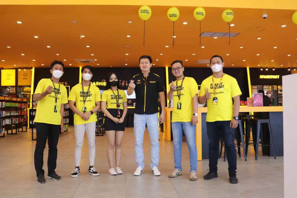  Kisah Sukses King Kevin, Lulusan SD yang Sukses Bangun 20 Toko Gadget dengan Omset Miliaran