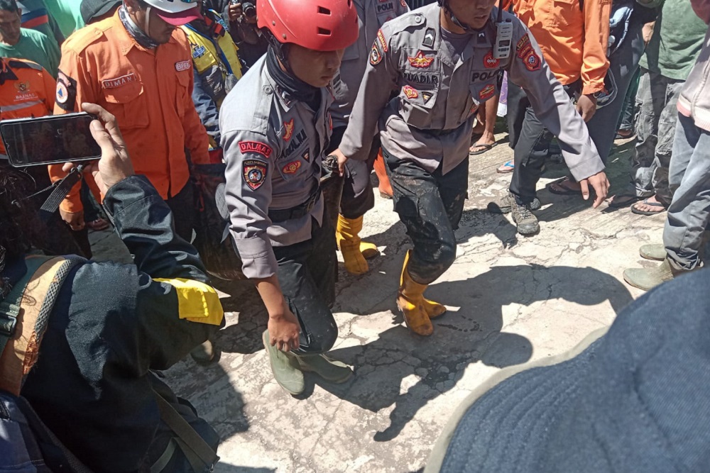  2 Korban Hilang Banjir Bandang Cimanggung Sumedang Ditemukan Tewas