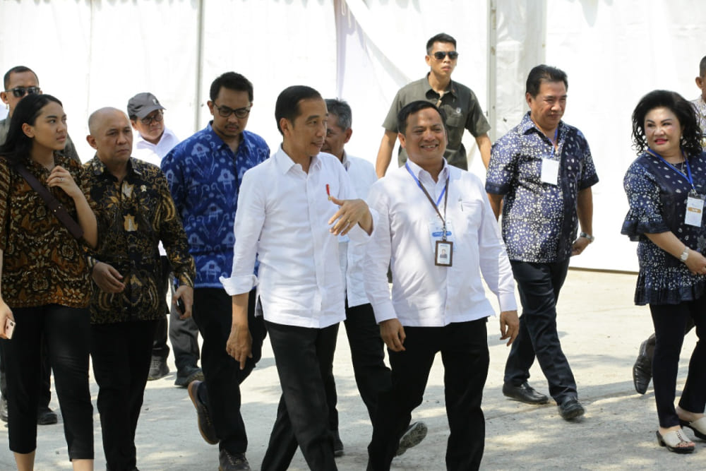  Jokowi: Tahun 2024, PNM Mekaar Siap Tembus 20 Juta Nasabah