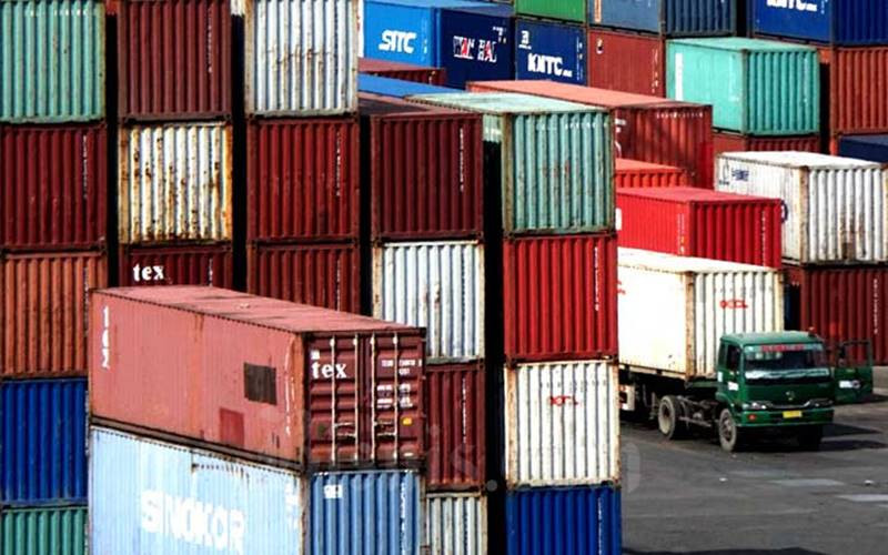  Proyeksi Perdagangan 2023: Ancaman Resesi dan Peluang Baru RI