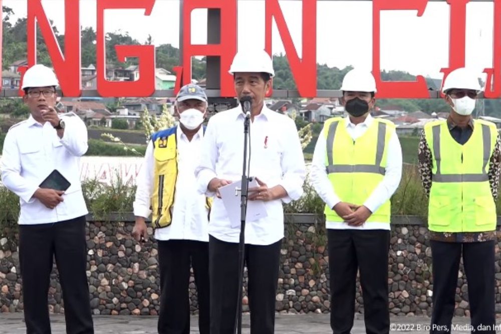  Kendalikan Banjir Jakarta, Jokowi Resmikan Bendungan Ciawi dan Sukamahi