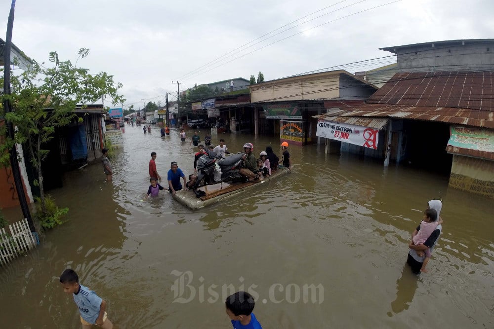  Intensitas Hujan Tinggi, Ribuan Rumah di Makassar Terendam Banjir