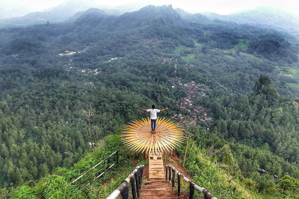  Daftar 7 Rekomendasi Wisata Purworejo yang Wajib Dikunjungi